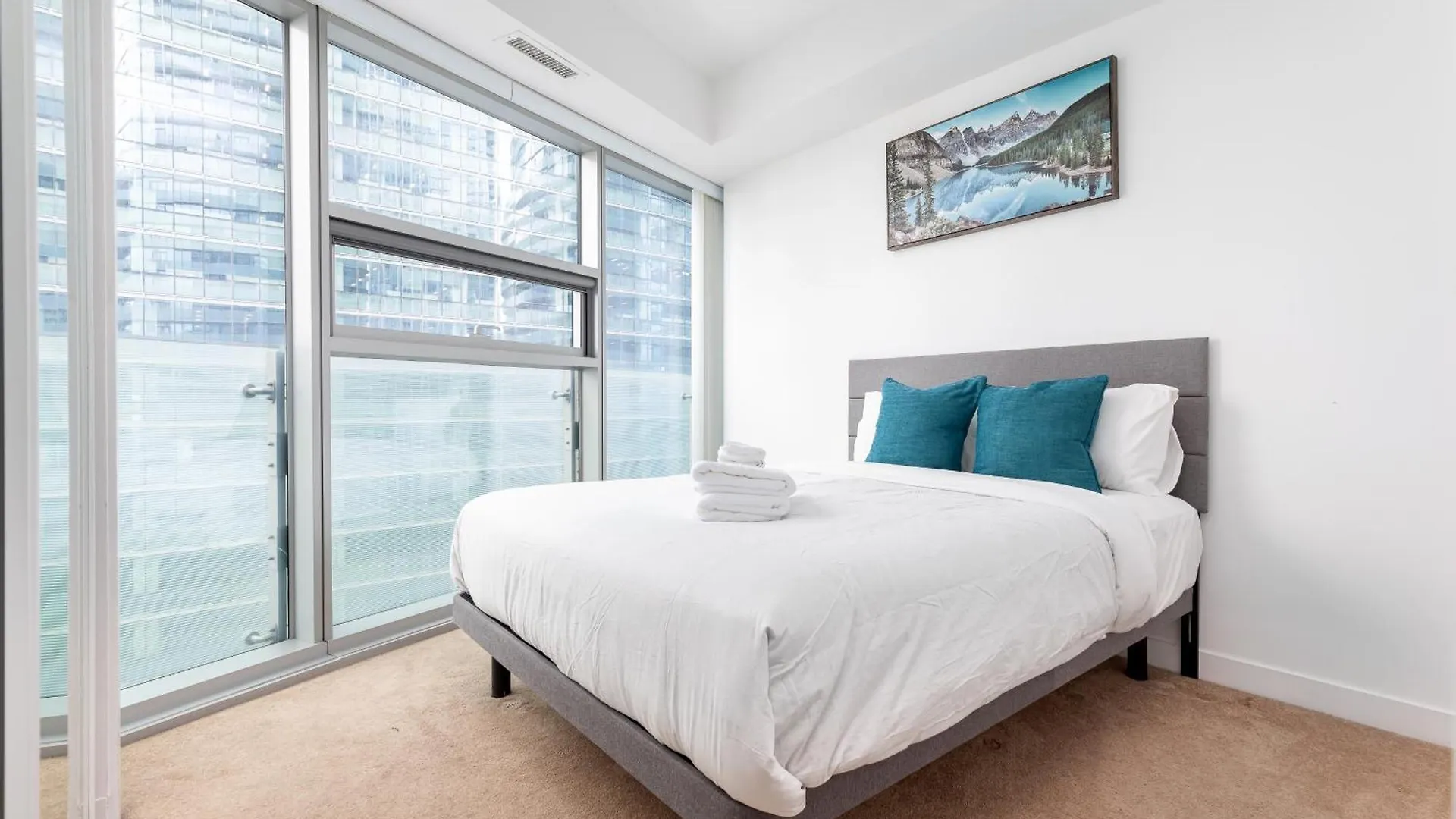 Appartement Downtown Toronto Condo Near Cn Tower, Scotiabank Arena, Rogers Centre, Union Station